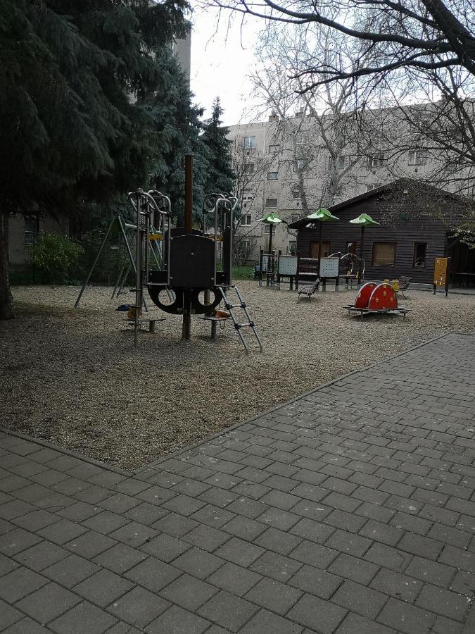 Natasa Apartman Oroshaza Exterior photo