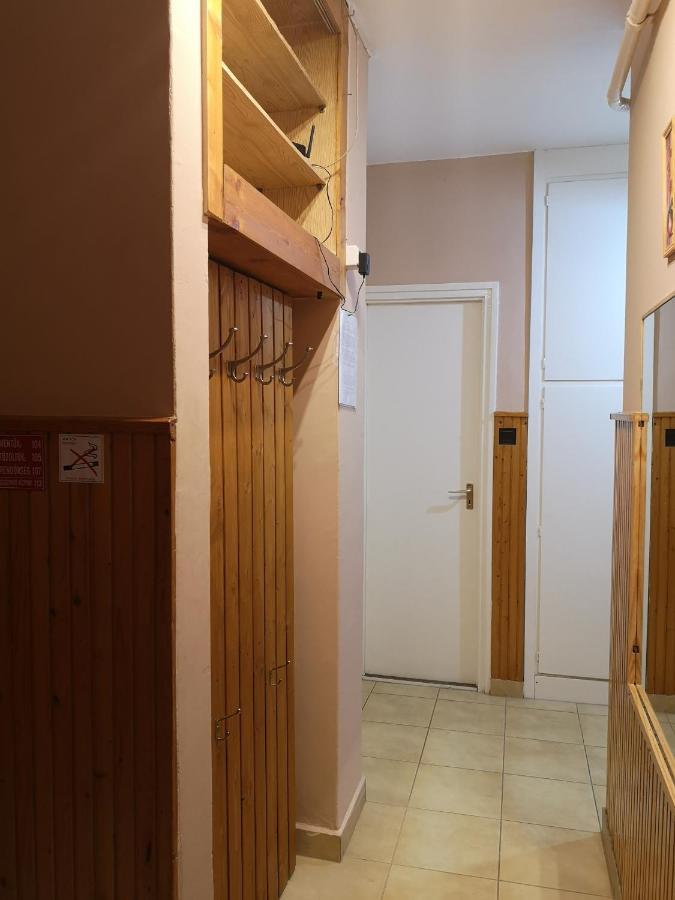 Natasa Apartman Oroshaza Exterior photo